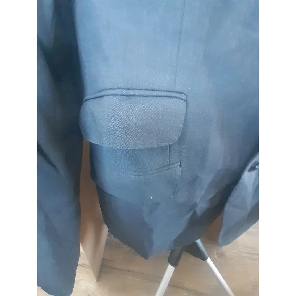 Banana Republic navy blue two-button blazer/jacket size 42R